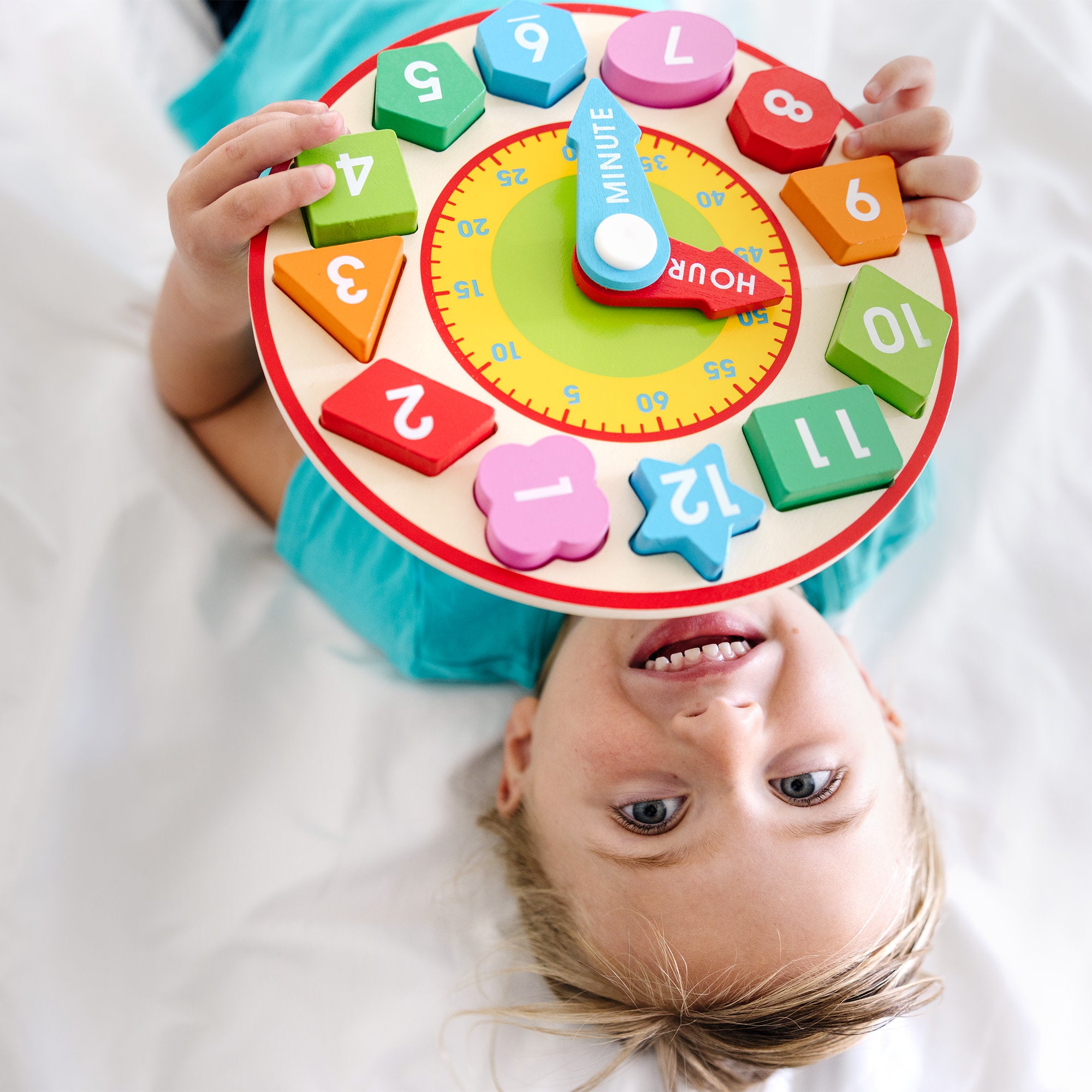 Shape Sorting Clock - Image 7
