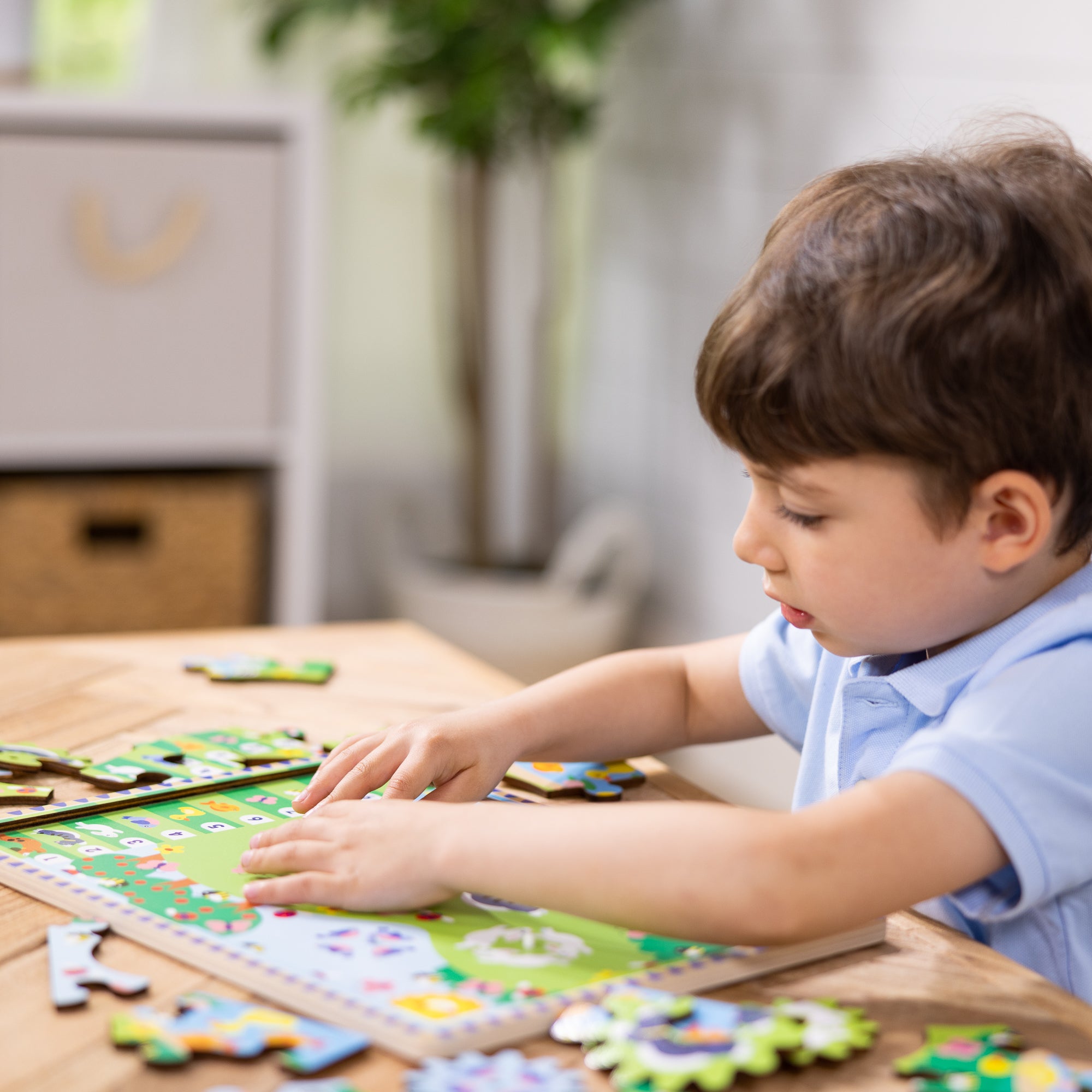 Animal Chase I-Spy Wooden Gear Puzzle - Image 8