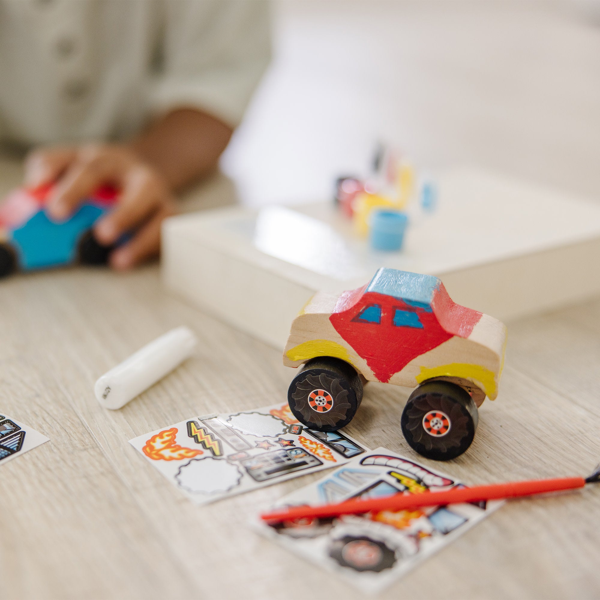 Created By Me!? Vehicles Craft Kit 2-Pack: Race Car & Monster Truck - Image 8