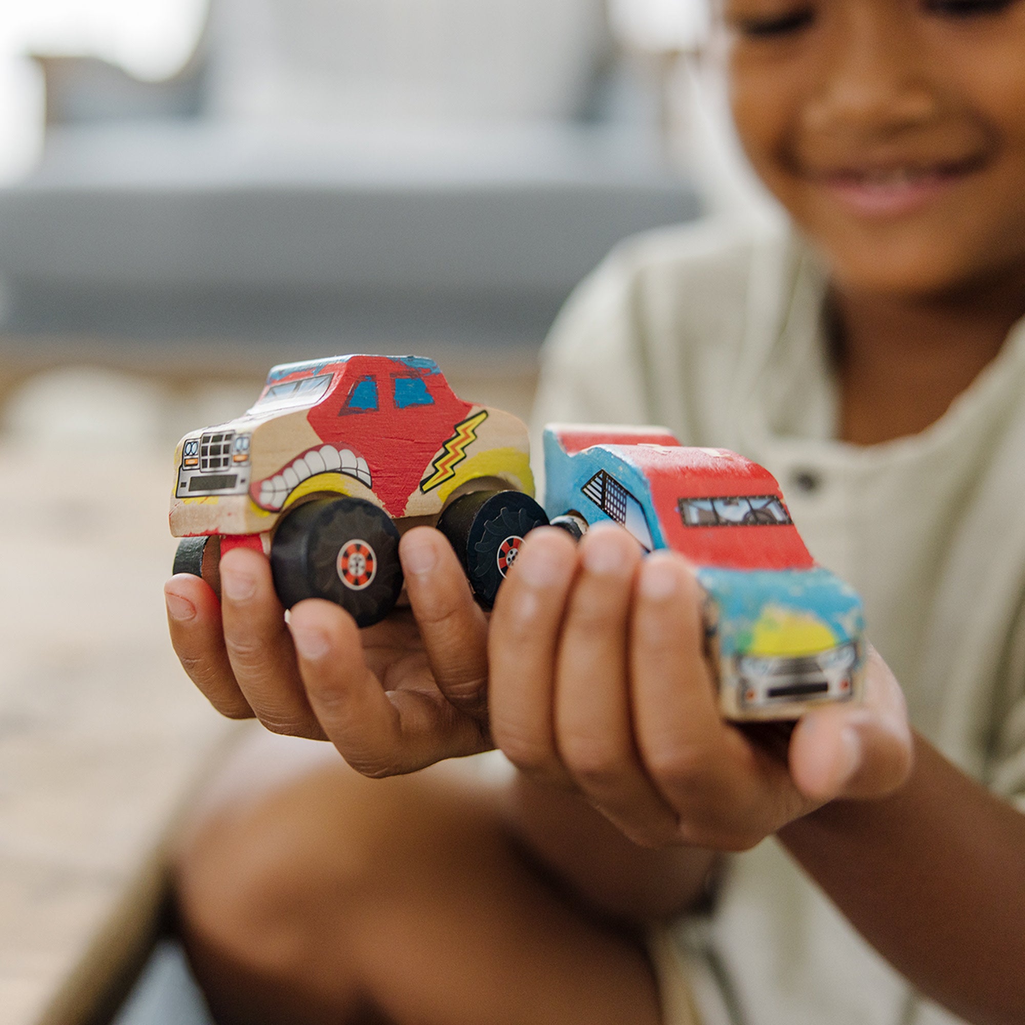 Created By Me!? Vehicles Craft Kit 2-Pack: Race Car & Monster Truck - Image 5