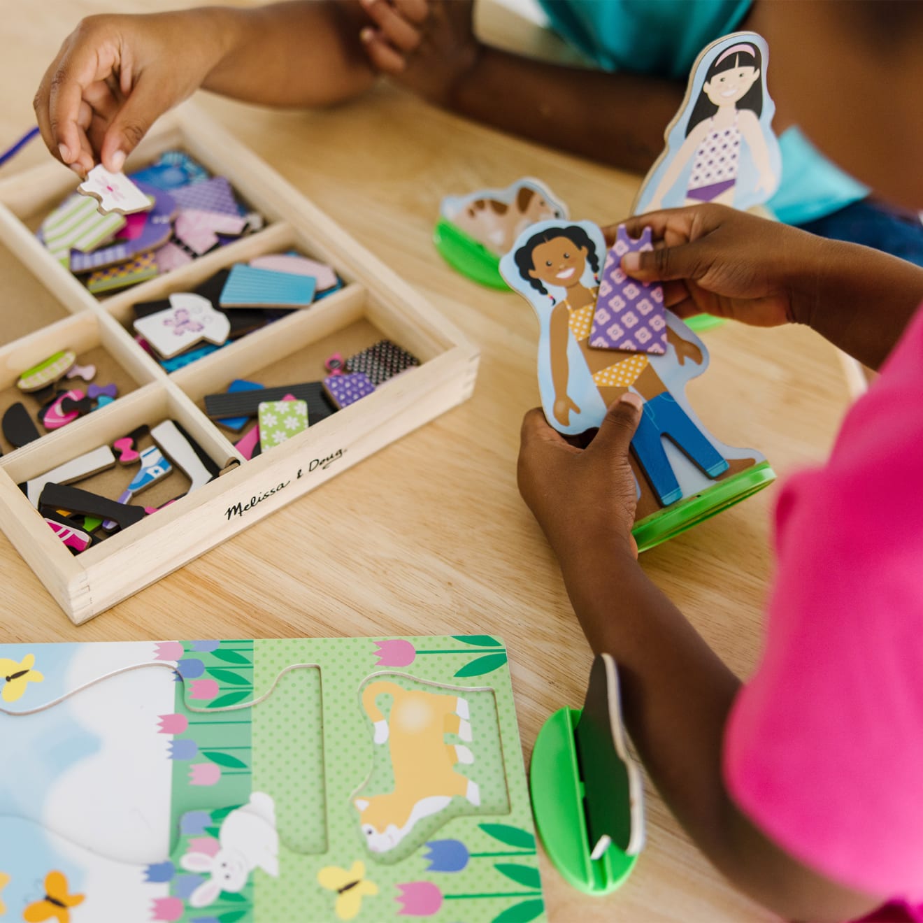 Best Friends Magnetic Dress-Up Play Set - Image 2