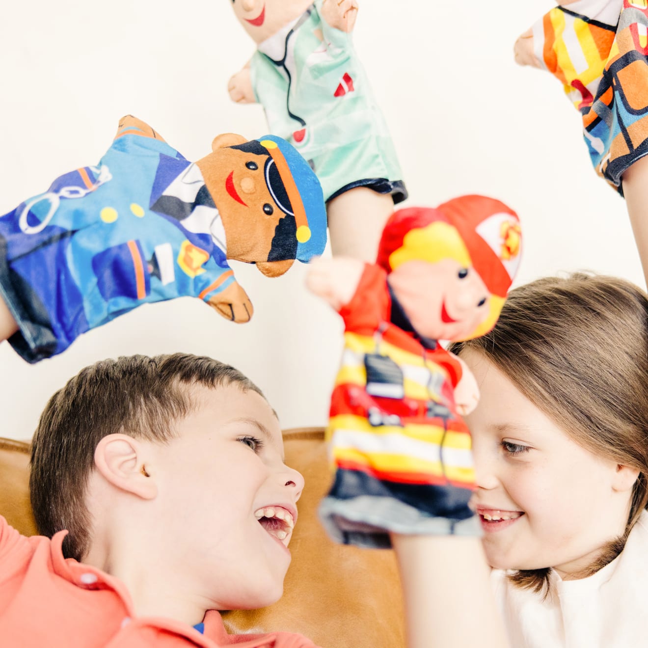 Jolly Helpers Hand Puppets - Image 7