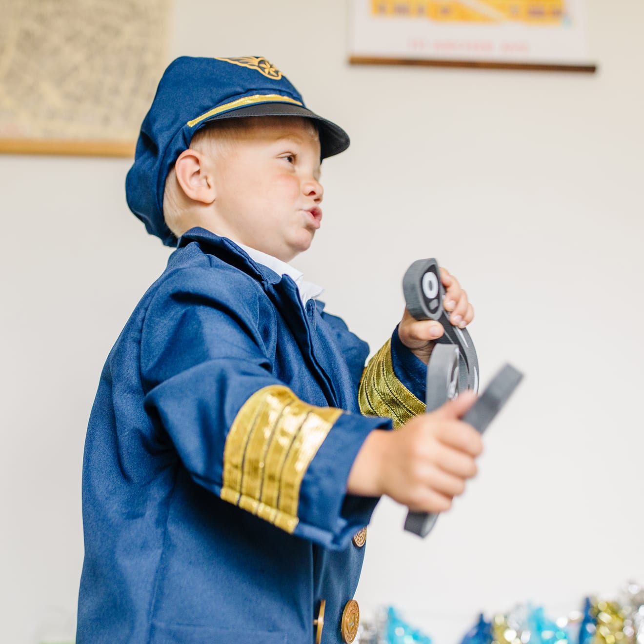 Pilot Role Play Costume Set - Image 7