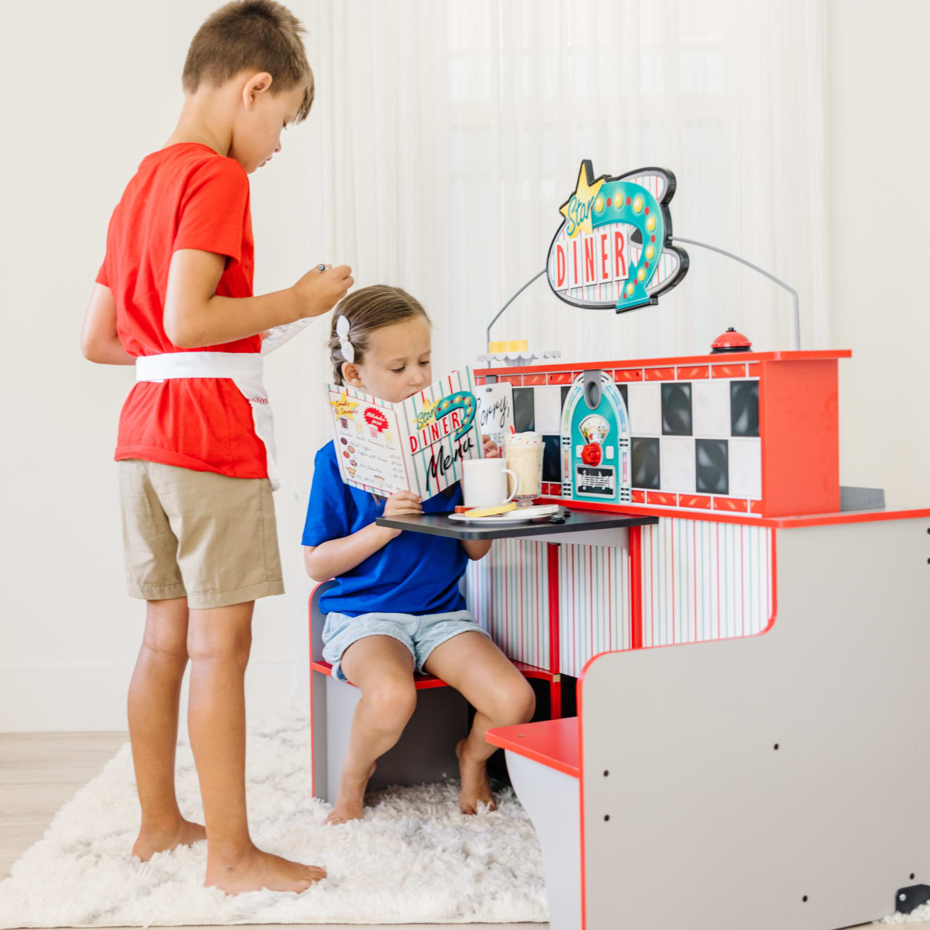 Star Diner Restaurant Play Set - Image 2